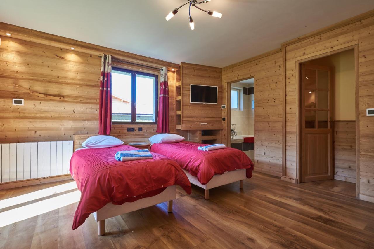Chalet Aventure B&B レ・ジェ エクステリア 写真