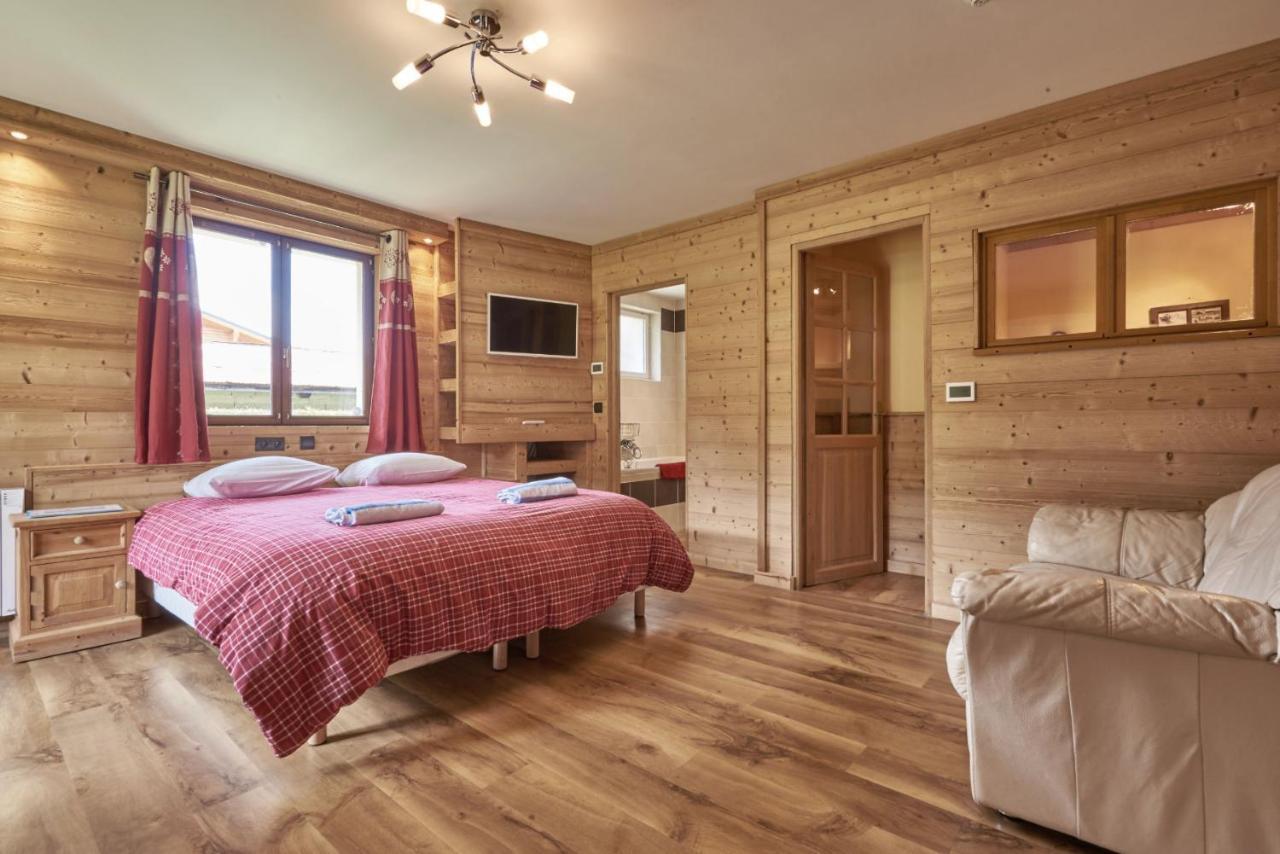 Chalet Aventure B&B レ・ジェ エクステリア 写真