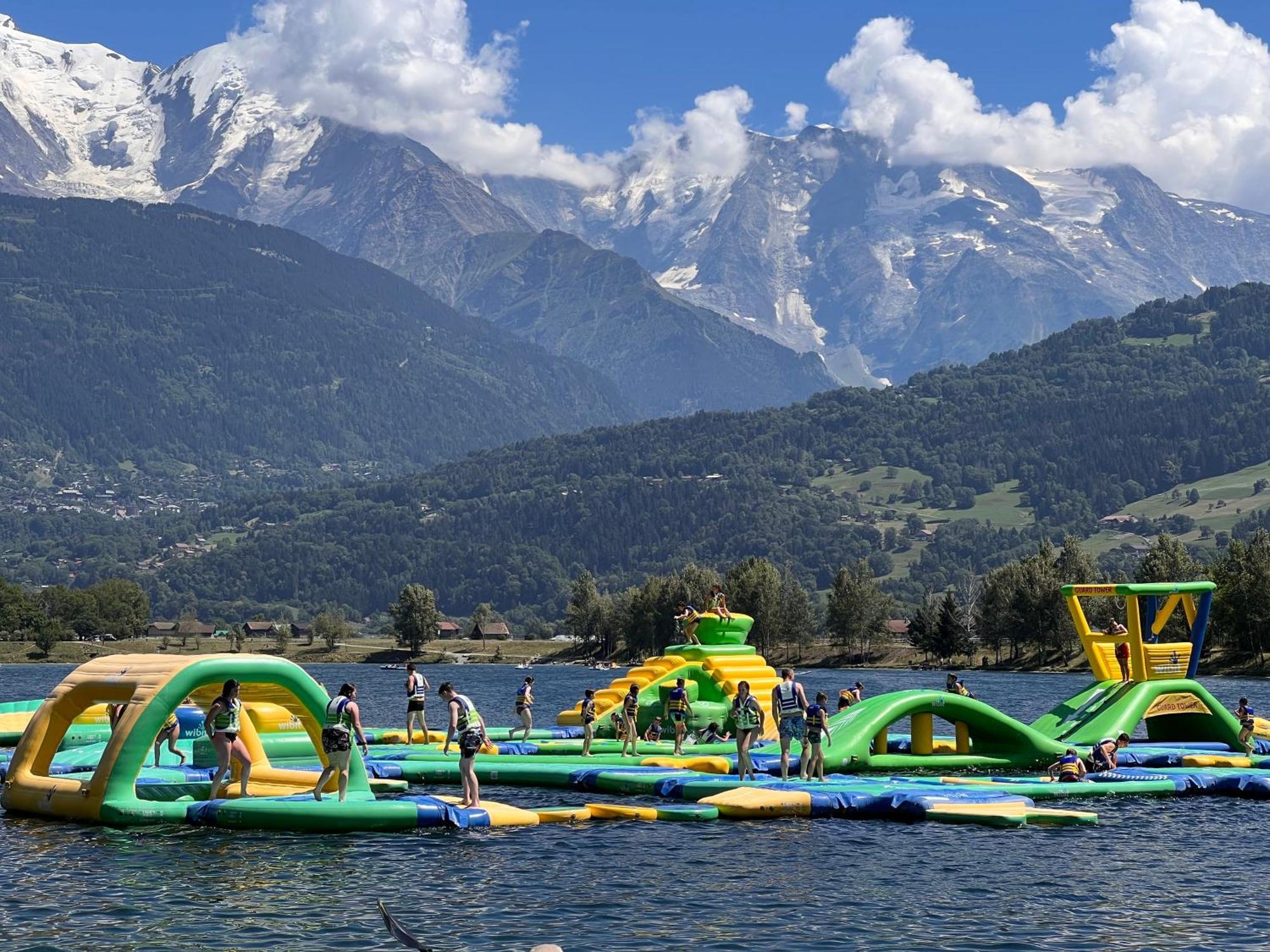 Chalet Aventure B&B レ・ジェ エクステリア 写真