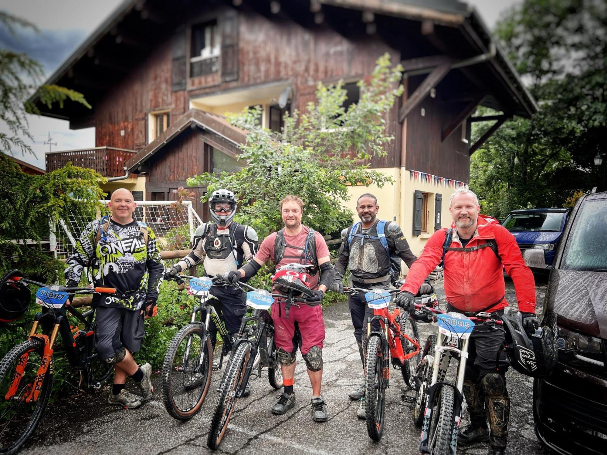 Chalet Aventure B&B レ・ジェ エクステリア 写真